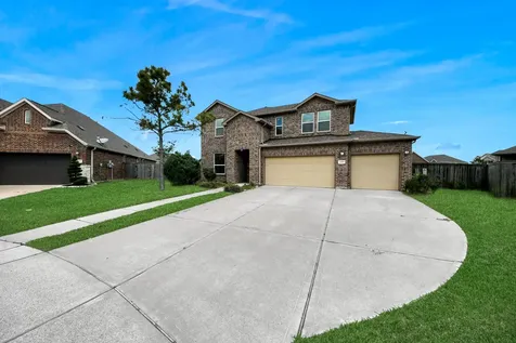 2203 Laurel Pass Court Pearland TX 77089