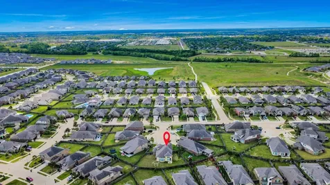 2203 Laurel Pass Court Pearland TX 77089