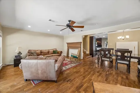 1846 Hollister Street 12 Houston TX 77080