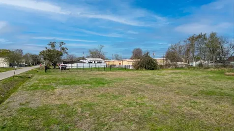 5902 Cypress Street Houston TX 77074