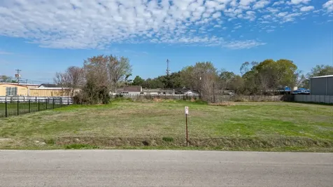 5902 Cypress Street Houston TX 77074