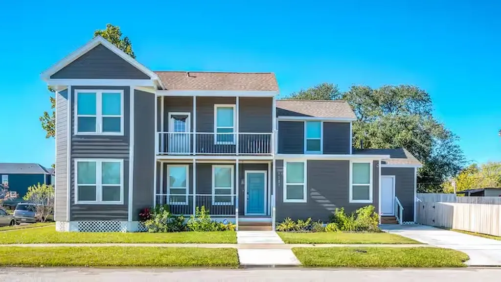 1513 40th Street Galveston TX 77550