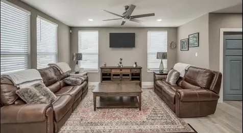 1513 40th Street Galveston TX 77550