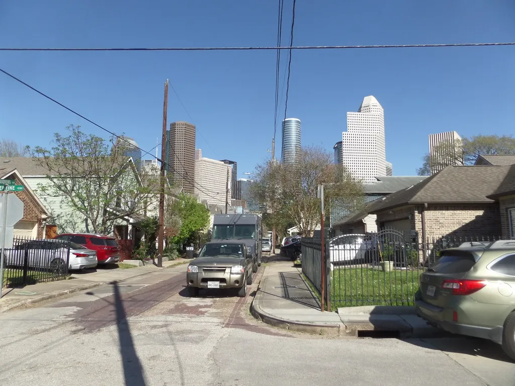 1101 Andrews Street Houston TX 77019