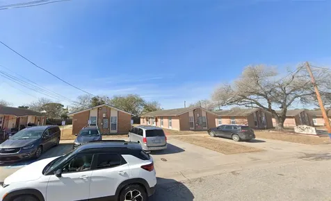 924 Flores Street Sinton TX 78387