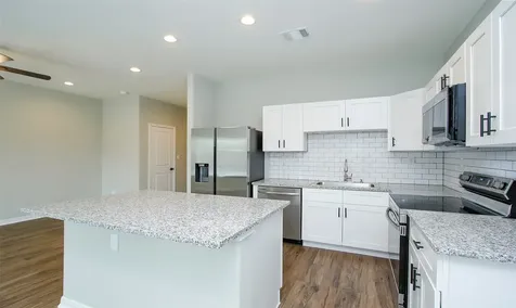14010 Longstreet Road Road 1b Willis TX 77318