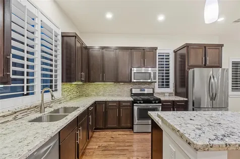 2513 B Garrow Street Houston TX 77003