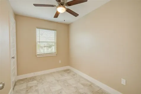 2306 19th Avenue N Texas City TX 77590