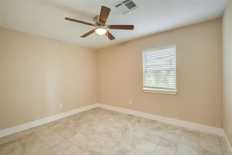 2306 19th Avenue N Texas City TX 77590