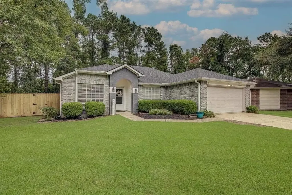 21689 Holly Leaf Court Porter TX 77365