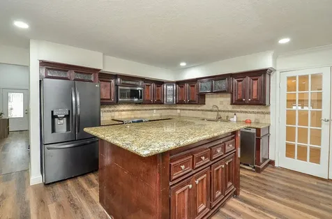 5519 Irish Hill Drive Houston TX 77053
