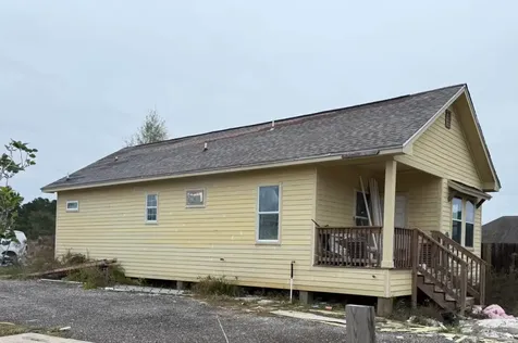 406 County Road 5015 Cleveland TX 77327