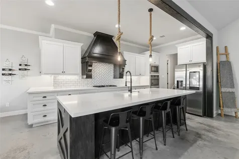 19178 Grandview Point Montgomery TX 77356