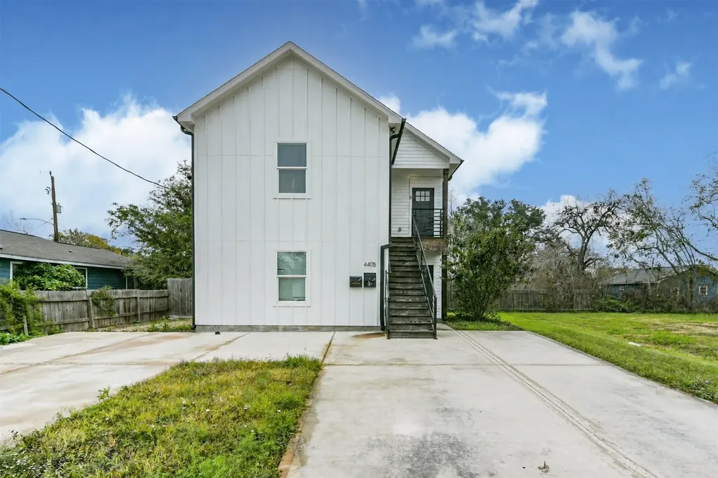 4405 Mallow Street Houston TX 77051