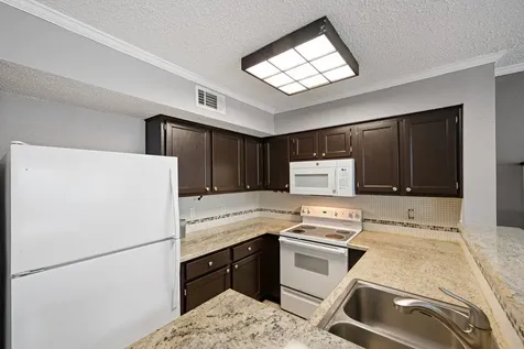 2300 Old Spanish Trail 1077 Houston TX 77054