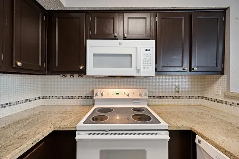 2300 Old Spanish Trail 1077 Houston TX 77054