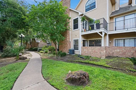 2300 Old Spanish Trail 1077 Houston TX 77054