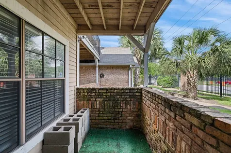 2300 Old Spanish Trail 1077 Houston TX 77054