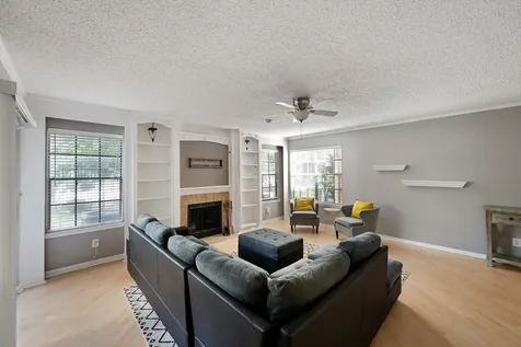 2300 Old Spanish Trail 1077 Houston TX 77054