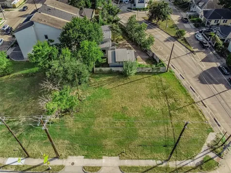 1812/1818 Hardy Street Houston TX 77026