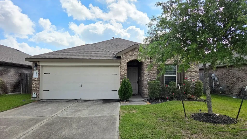 8023 Ecru Lane Rosharon TX 77583
