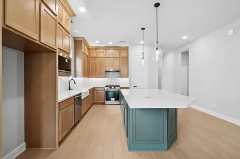12323 Palmetto Drive Mont Belvieu TX 77523