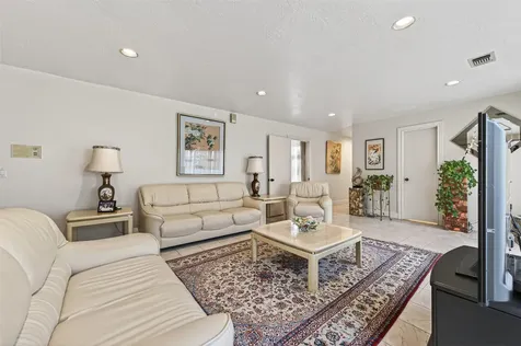 8103 Lake Edge Court Houston TX 77071