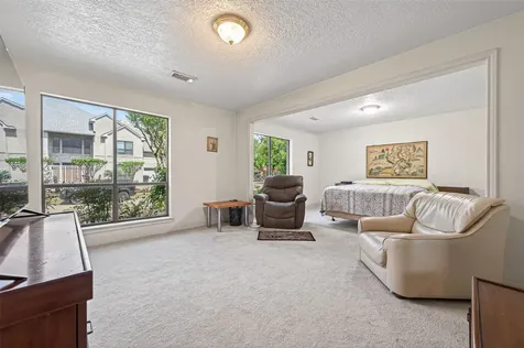 8103 Lake Edge Court Houston TX 77071