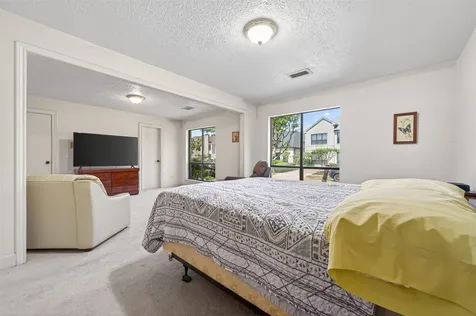 8103 Lake Edge Court Houston TX 77071