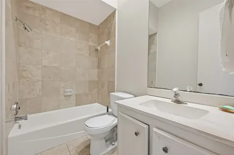 8103 Lake Edge Court Houston TX 77071
