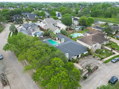 8103 Lake Edge Court Houston TX 77071