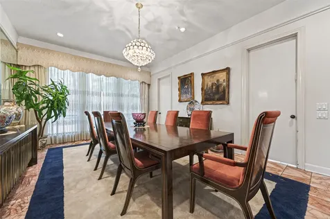 8103 Lake Edge Court Houston TX 77071