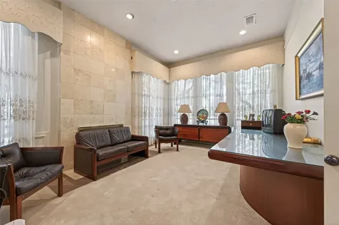 8103 Lake Edge Court Houston TX 77071