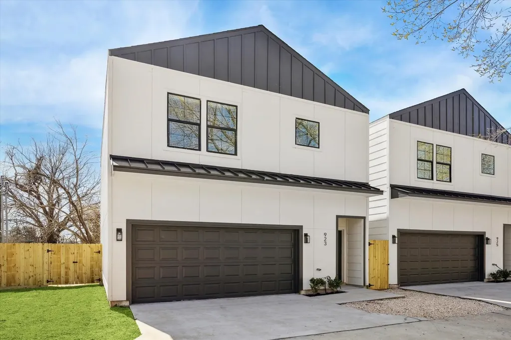 927 Bianco Lane Houston TX 77091