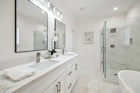 927 Bianco Lane Houston TX 77091