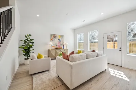 927 Bianco Lane Houston TX 77091