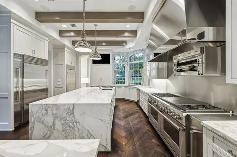 220 Merrie Way Lane Houston TX 77024