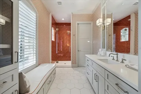220 Merrie Way Lane Houston TX 77024