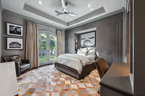 220 Merrie Way Lane Houston TX 77024