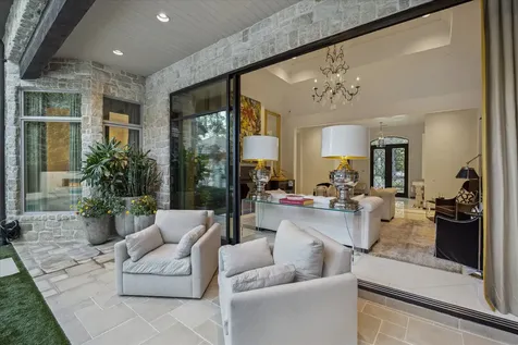 220 Merrie Way Lane Houston TX 77024