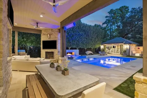 220 Merrie Way Lane Houston TX 77024