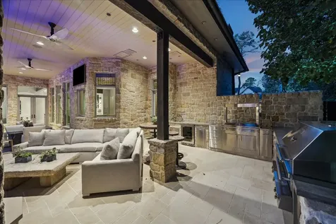 220 Merrie Way Lane Houston TX 77024