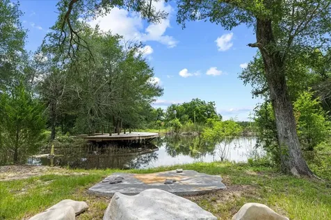 7750 Rolling Creek Road Burton TX 77835