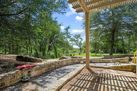 7750 Rolling Creek Road Burton TX 77835
