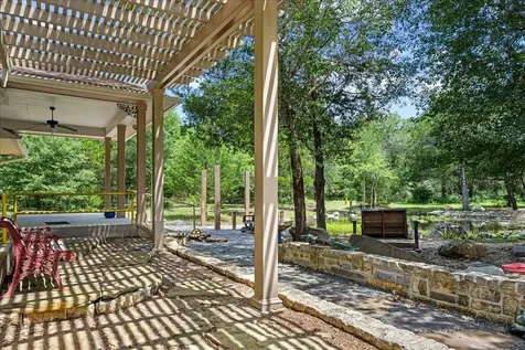 7750 Rolling Creek Road Burton TX 77835