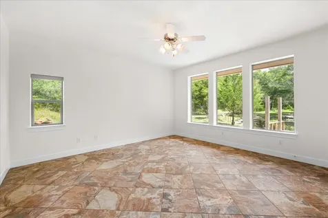7750 Rolling Creek Road Burton TX 77835