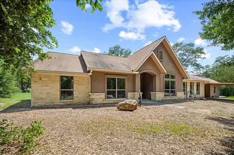 7750 Rolling Creek Road Burton TX 77835