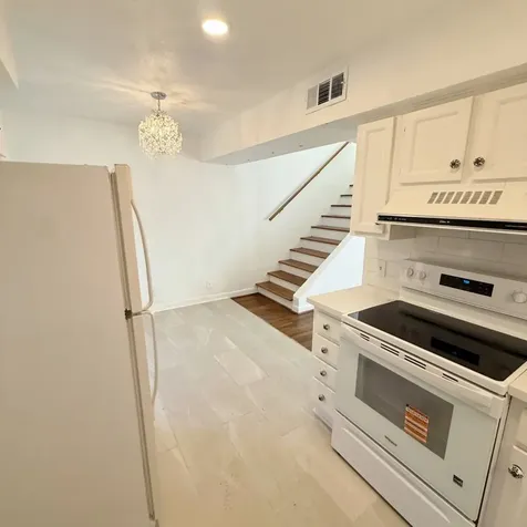 1848 Portsmouth Street 3 Houston TX 77098