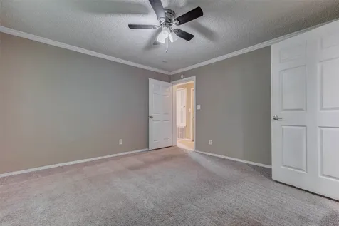 6054 Ridgeway Drive Houston TX 77033