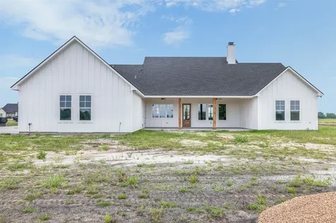 112 Court Side Drive Snook TX 77879